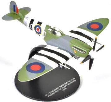Supermarine Spitfire Pierre Clostermann Royal Air Force 1944 beschikbaar voor biedingen