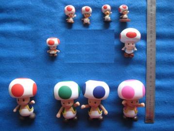 Super Mario figuren: Toad, Goomba, Koopa Troopa, Schild, beschikbaar voor biedingen