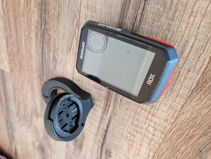 Sigma Rox 4.0 fietscomputer / navigatie, Fietsen en Brommers, Fietsaccessoires | Fietscomputers, Zo goed als nieuw, Ophalen of Verzenden