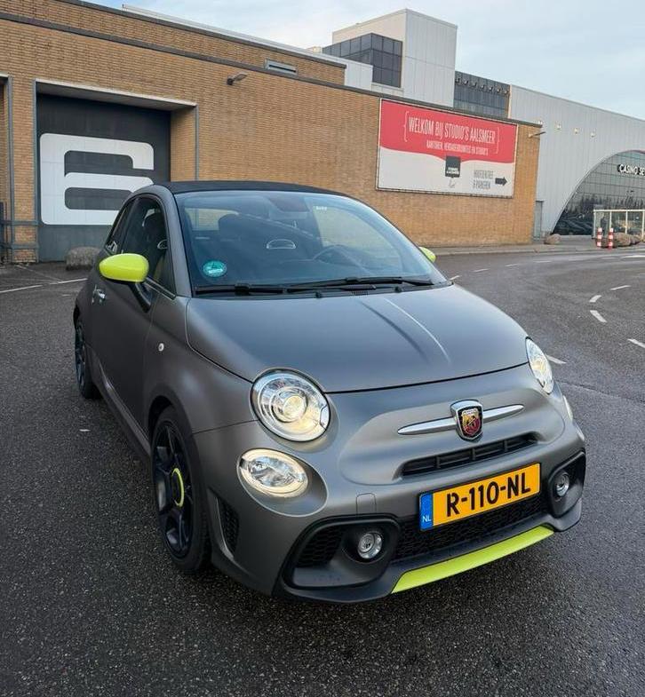 Fiat 500 1.4 121KW Abarth 2019 Grijs, Auto's, Fiat, Bedrijf, Benzine, Cabriolet, Handgeschakeld, Geïmporteerd, Zilver of Grijs