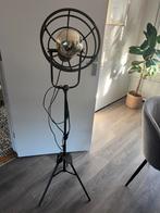 Industie staande lamp, Huis en Inrichting, Lampen | Vloerlampen, Ophalen of Verzenden, Zo goed als nieuw, 150 tot 200 cm