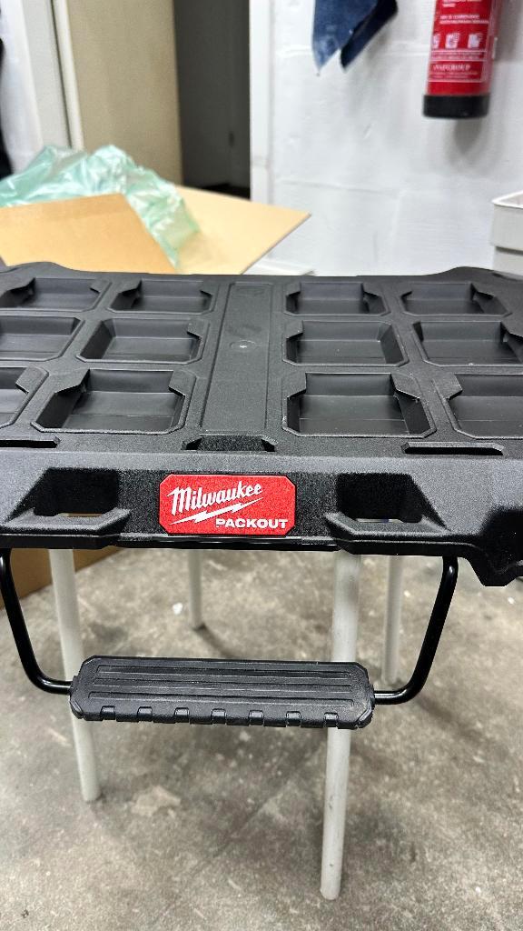 Milwaukee Packout trolley dolly, NIEUW, Doe-het-zelf en Verbouw, Gereedschapskisten, Nieuw, Ophalen of Verzenden