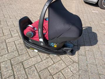 Maxi-cosi + isofix base beschikbaar voor biedingen