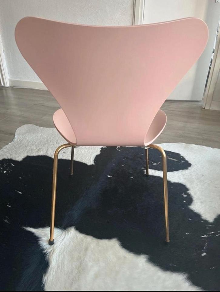 Stoel van Fritz Hansen, Huis en Inrichting, Fauteuils, Zo goed als nieuw, Kunststof, Metaal, Ophalen