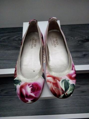 Meisjes schoenen  beschikbaar voor biedingen