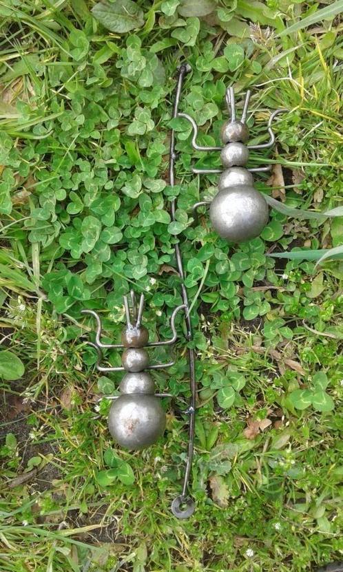 Mooi en origineel ornament met twee Mieren, Mierenspoor, Tuin en Terras, Tuinbeelden, Nieuw, Dierenbeeld, Metaal, Ophalen of Verzenden