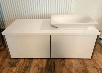 Duravit badkamermeubel met een waskom, 123 cm br. hangmeubel beschikbaar voor biedingen