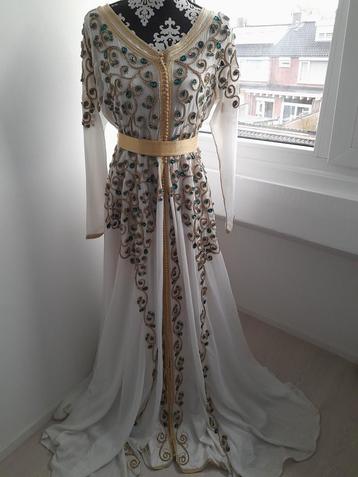 Marokkaanse Bruids Takchita (Kaftan jelaba takshita) beschikbaar voor biedingen