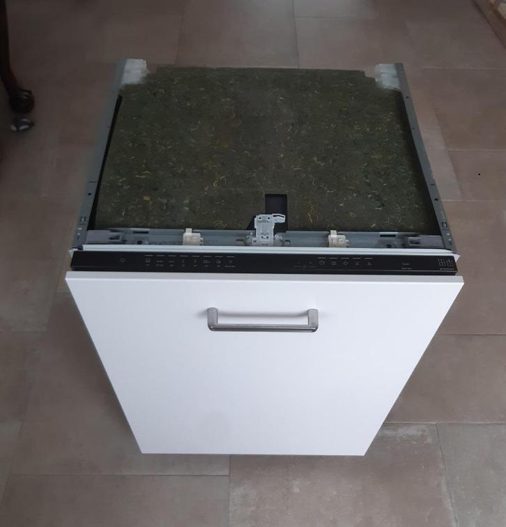 Vaatwasser – Extra Hoog, Fluisterstil, Perfecte Staat!, Witgoed en Apparatuur, Vaatwasmachines, Zo goed als nieuw, Inbouw, 85 tot 90 cm