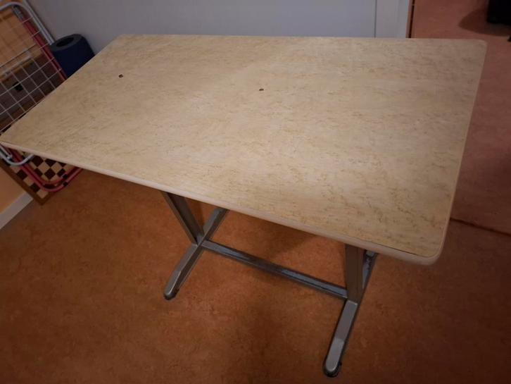 Naaimachine tafel, Huis en Inrichting, Bureaus, Gebruikt, In hoogte verstelbaar, Ophalen