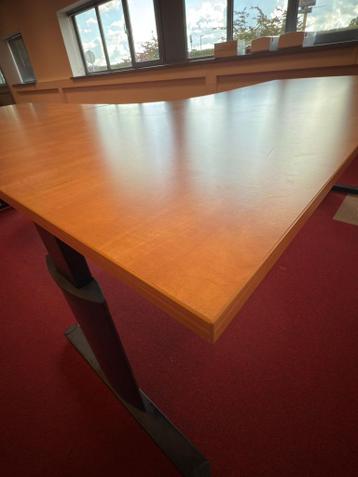 Instelbaar hoekbureau rechts 200x240/80xH64-86 cm, 3 stuks - afbeelding 3