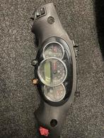 piaggo beverly/gts onderdelen uitlaat beverly 300cc, Verzenden, Zo goed als nieuw
