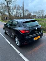 Renault Clio 1.2 Benzine 5-DRS 2016 Limited Uitvoering, Auto's, Renault, Voorwielaandrijving, Handgeschakeld, 39 €/maand, Geïmporteerd
