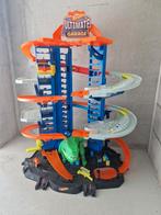 Hot wheels ultimate dino garage, Kinderen en Baby's, Speelgoed | Racebanen, Ophalen, Racebaan, Zo goed als nieuw, Hot Wheels