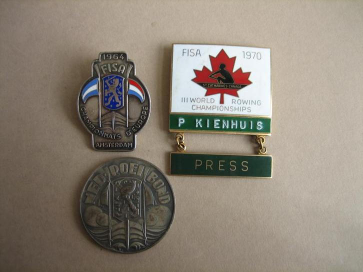 Oude 3x speld medaille penning Fisa roeien roeibond, Postzegels en Munten, Penningen en Medailles, Overige materialen, Ophalen of Verzenden