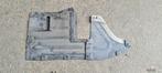 Bodemplaat onderplaat BMW 1 / 3 Serie E81 E87 E88 E90 E91 71, Ophalen of Verzenden, Gebruikt