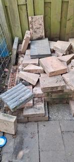 GRATIS GRINDTEGELS 40 X 60 CM
ZO GAUW MOGELIJK OPHALEN, Ophalen, Gebruikt, Minder dan 5 m², Beton