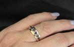 Gouden Vintage ring met edelsteen saffier. 2025/488., Sieraden, Tassen en Uiterlijk, Ringen, Blauw, Ophalen of Verzenden, Zo goed als nieuw