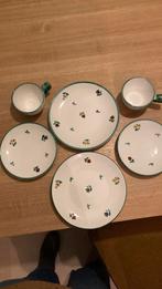 2 persoons onbijtsetje, Huis en Inrichting, Keuken | Servies, Ophalen of Verzenden, Zo goed als nieuw, Bord(en), Overige stijlen