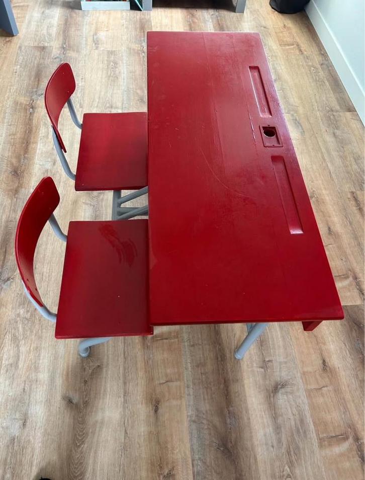 Vintage dubbele schoolbank, Tuin en Terras, Ligbedden, Zo goed als nieuw, Ophalen