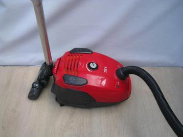 AEG stofzuiger X Force VX6-1 Stofzuiger met zak rood  beschikbaar voor biedingen