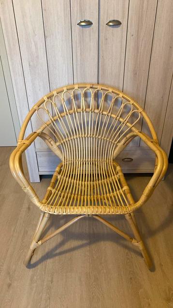 Vintage rotan stoel / fauteuil  beschikbaar voor biedingen