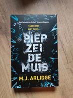 M.J. Arlidge - Piep zei de muis, Boeken, Ophalen of Verzenden, Zo goed als nieuw, M.J. Arlidge