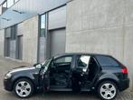 Zwarte Audi A3 1.6 FSI S-Line 116PK Sportback/APK/Leer/Airco, Auto's, Voorwielaandrijving, 65 €/maand, 15 km/l, Zwart