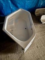 Hoekbad  Riho Winnipeg 145*145 met voorpaneel, Ophalen, Nieuw, Met bad