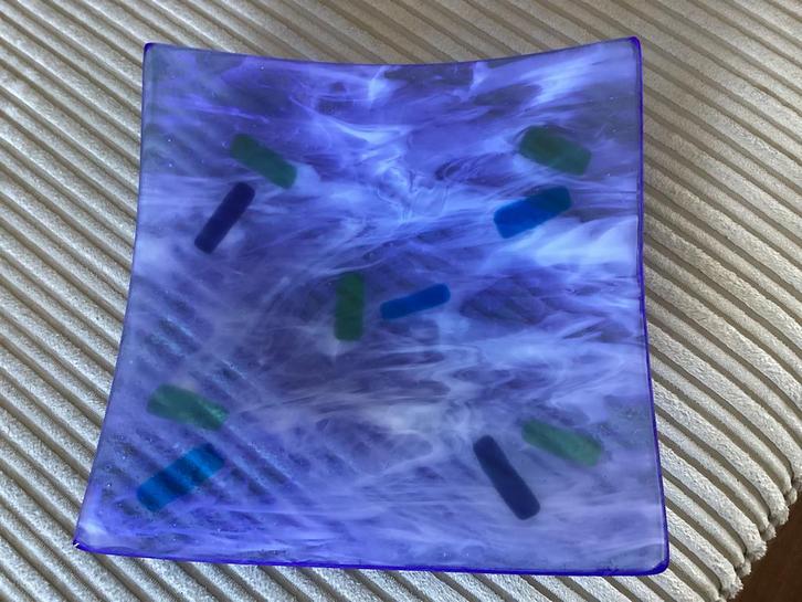 Fusing glas,decoratie,presenteer,design,sier blauwe schaal., Antiek en Kunst, Antiek | Glas en Kristal, Ophalen of Verzenden