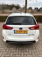 Toyota Auris 1.8 Hybrid Touring Sports CVT 2014 Wit, Auto's, 65 €/maand, Wit, Particulier, 1798 cc