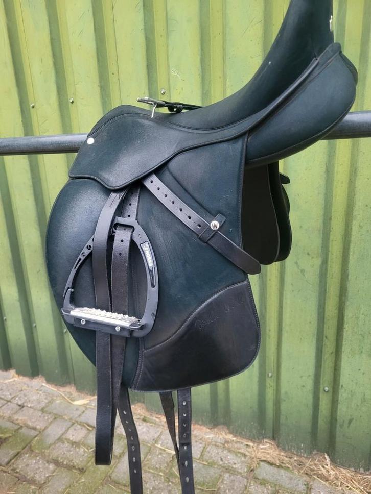 Wintec Isabell Werth HART, Dieren en Toebehoren, Paarden en Pony's | Zadels, Zo goed als nieuw, Ophalen