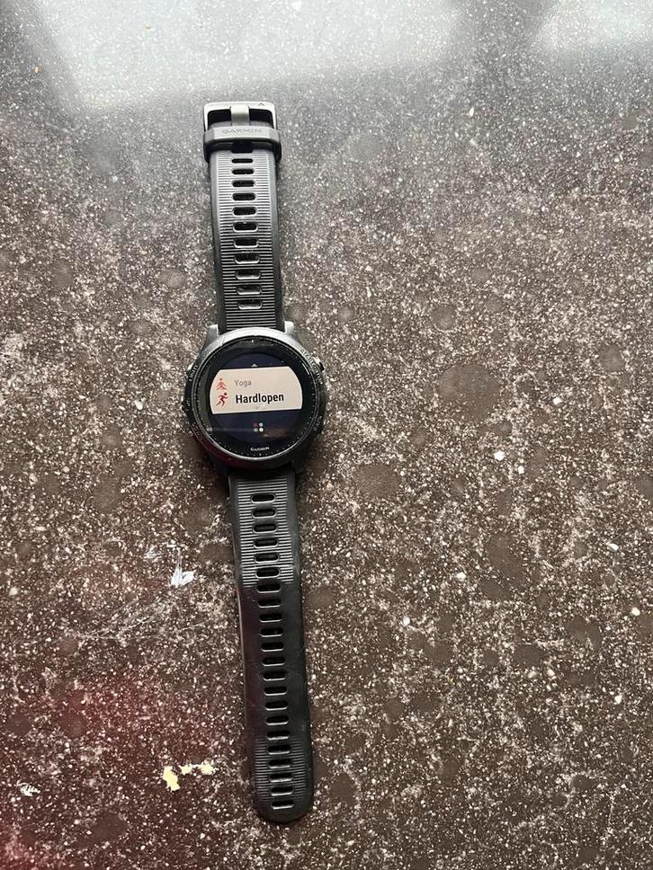Garmin Forerunner 945, Sieraden, Tassen en Uiterlijk, Sporthorloges, Gebruikt, Zwart, Afstand, Calorieverbanding, Conditie, GPS