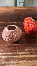 Aarbeien vaasjes Des Pots, Huis en Inrichting, Ophalen of Verzenden, Gebruikt, Overige materialen, Minder dan 25 cm