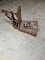 Bascule,antieke weegschaal,, Ophalen
