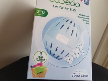 EcoEgg Laundry Egg & 4 Verpakkingen Dryer Refill Sticks beschikbaar voor biedingen