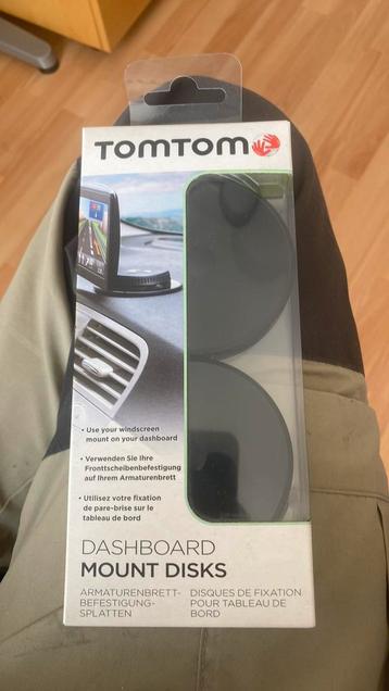tomtom dashboards mount disks beschikbaar voor biedingen