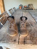 Timberland bruin half hoge schoenen maat 30 jongens, Ophalen of Verzenden, Gebruikt, Jongen, Schoenen
