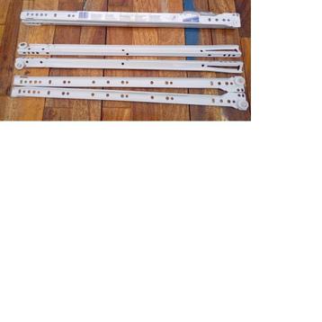 Laderails / Geleiderails - 50cm - Wit - Metaal beschikbaar voor biedingen