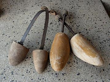 2 Paar schoenspanners beschikbaar voor biedingen