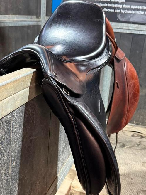 Anky Classic 18 inch verwisselbare boom zit nu een W in, Dieren en Toebehoren, Paarden en Pony's | Zadels, Gebruikt, Dressuur