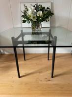 Matteo Grassi Design tafel en bijpassende eetkamerstoelen, Huis en Inrichting, Ophalen, Gebruikt, Vierkant, Glas