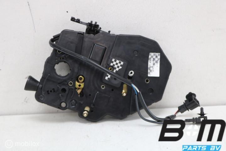 Drager vergrendeling VW Caddy 2K 7H0827426P, Auto-onderdelen, Overige Auto-onderdelen, Gebruikt