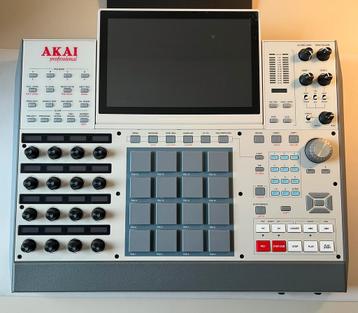 Akai MPC X Special Edition beschikbaar voor biedingen