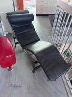 LC4 Chaise Longue Le Corbusier, Huis en Inrichting, Gebruikt, Eenpersoons, Minder dan 75 cm, Leer