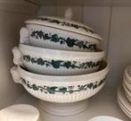 Wedgwood Stratford schalen met deksel (grote zonder deksel), Huis en Inrichting, Keuken | Servies, Wedgwood, Schaal of Schalen