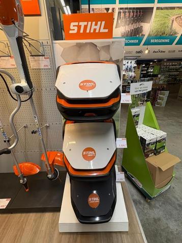 robotmaaier  beschikbaar voor biedingen