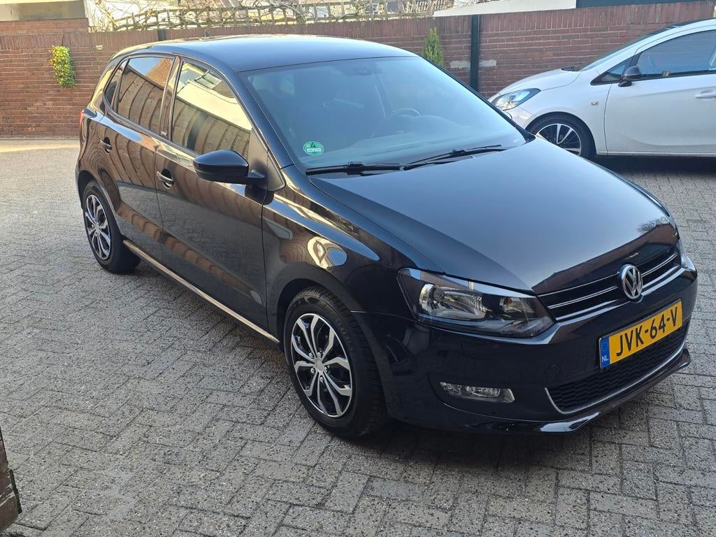 Volkswagen Polo 1.2 TSI 66KW/90PK l Stoelverw l 2012, Auto's, 4 cilinders, 1198 cc, Zwart, Handgeschakeld
