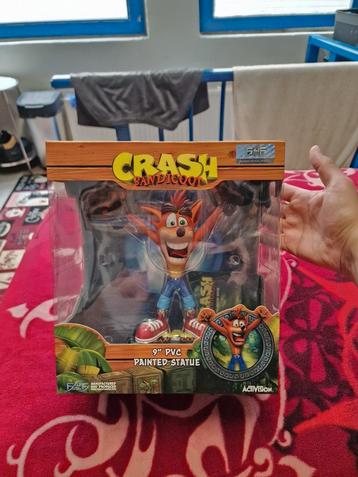 First 4 Figures Crash,First 4 Figires,Crash Bandicoot,sidesh beschikbaar voor biedingen