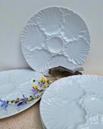 Vintage oesterborden Bareuther wit porselein chique relief, Antiek en Kunst, Ophalen of Verzenden